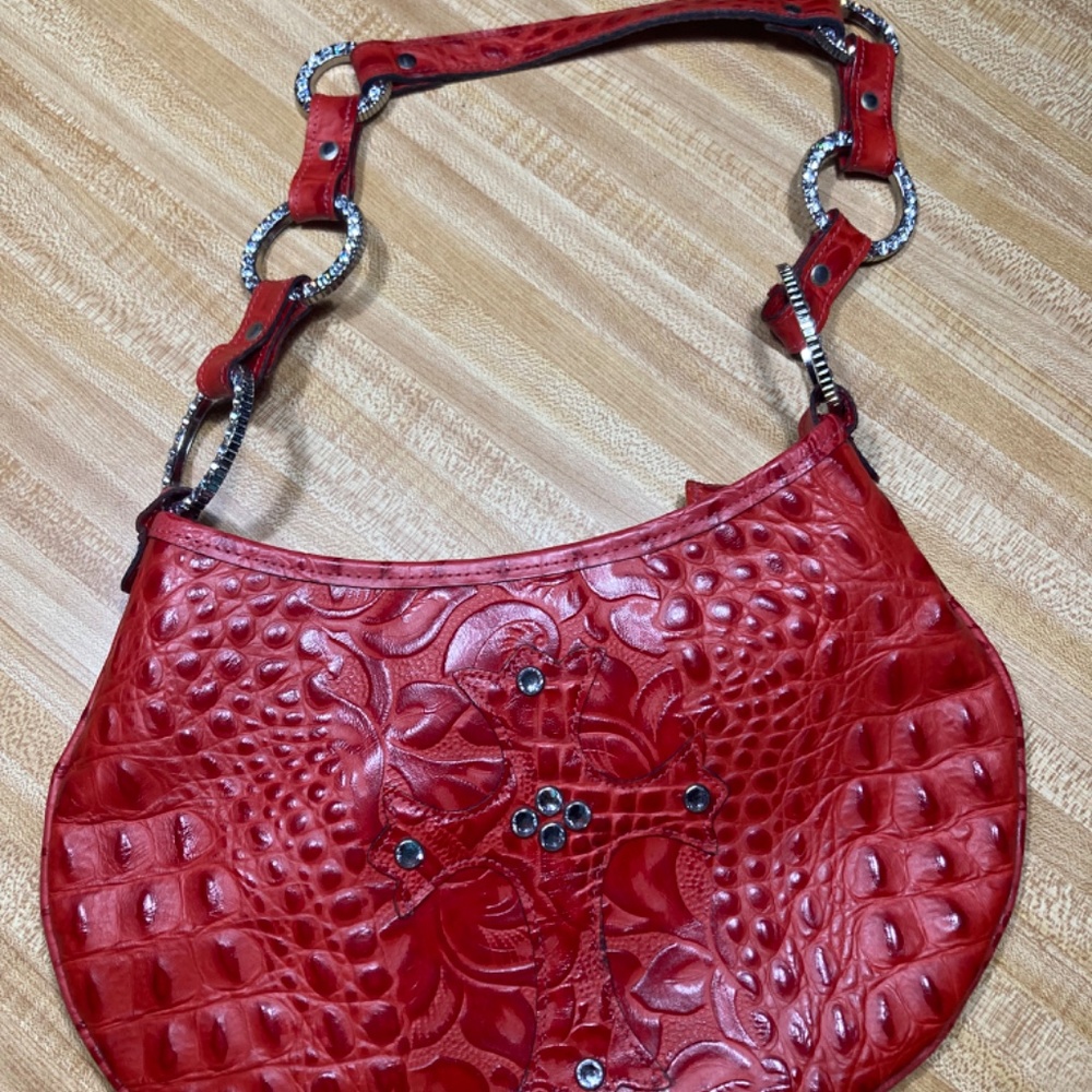 Beautiful Red Raviani Purse - Picture 2 of 2